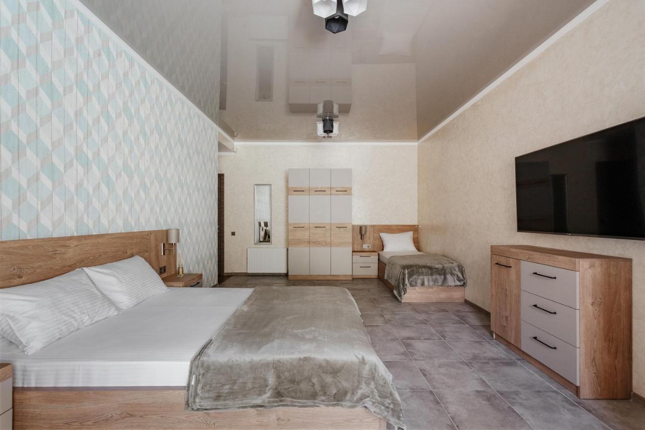 Yudgi - Home Hotel Chernomorsk Exterior foto