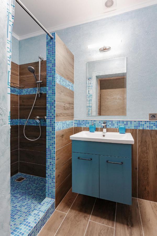 Yudgi - Home Hotel Chernomorsk Exterior foto